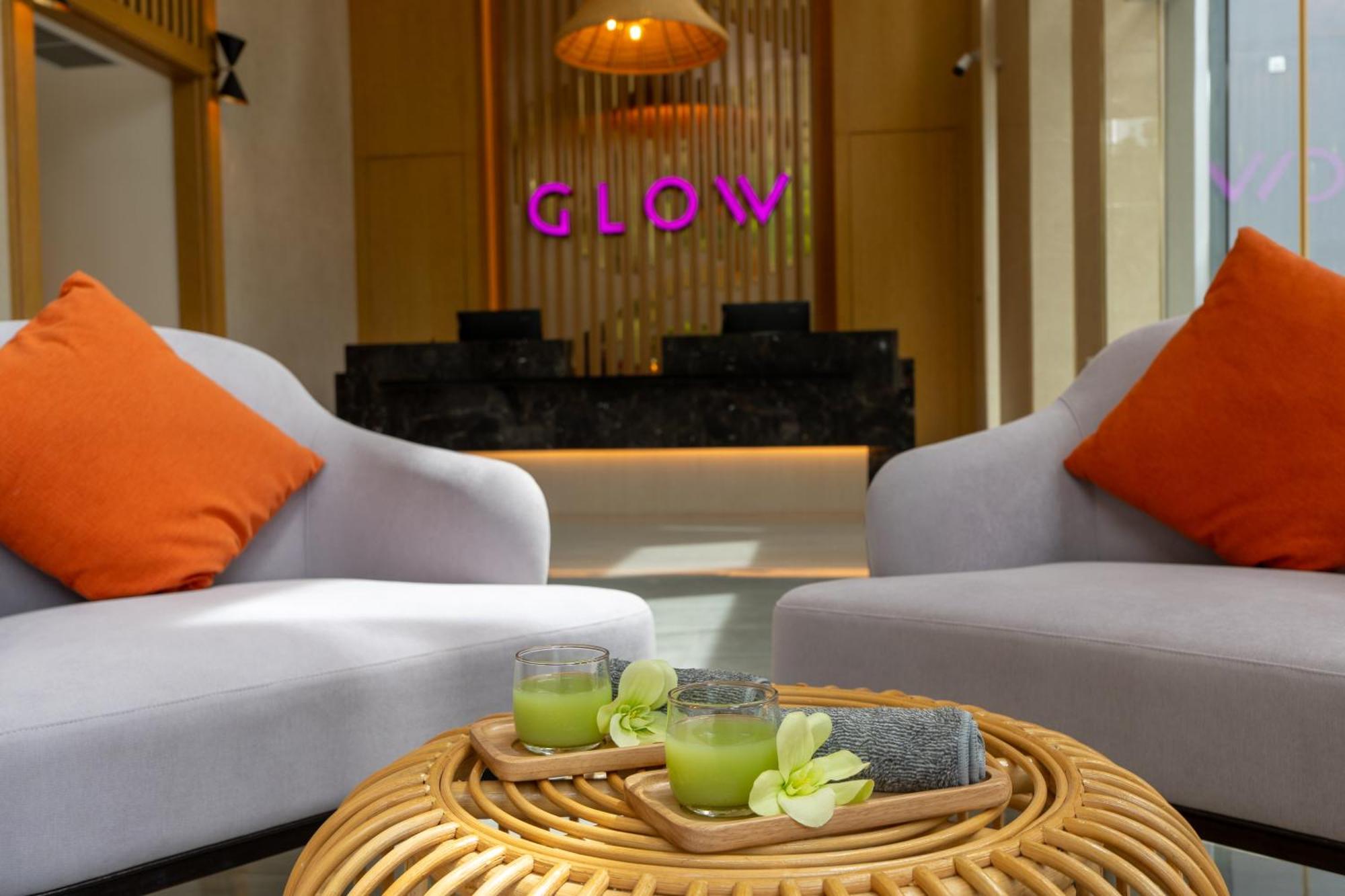 Glow Riverside Khách sạn